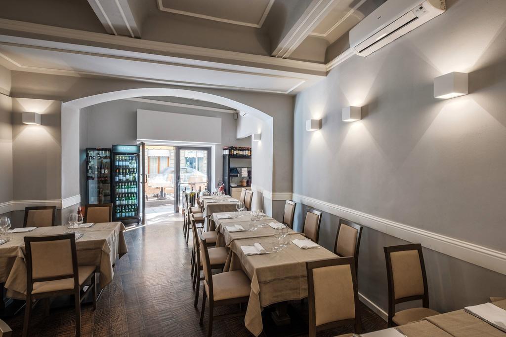 Kometa Suites & Apartments Флоренция Екстериор снимка