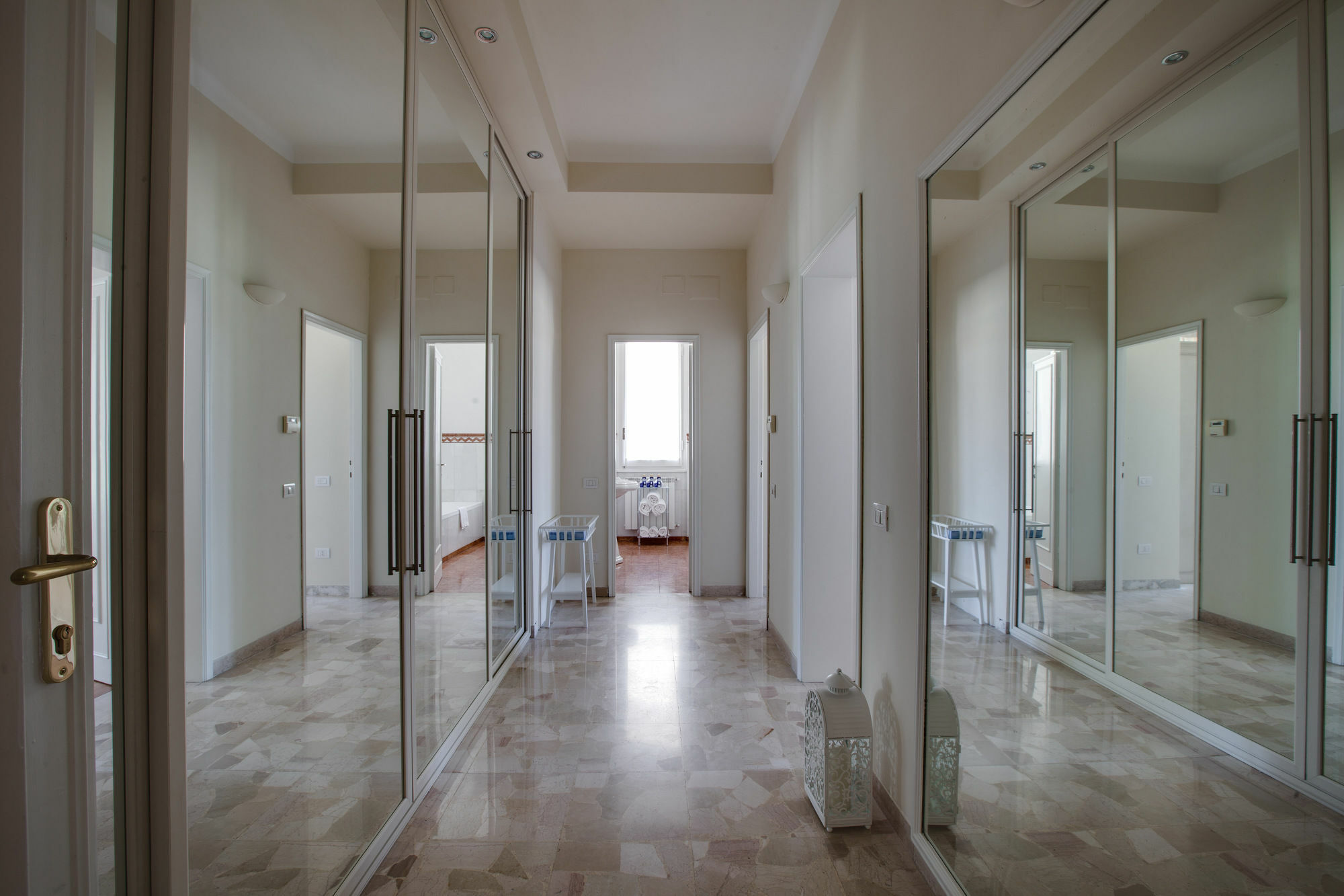Kometa Suites & Apartments Флоренция Екстериор снимка