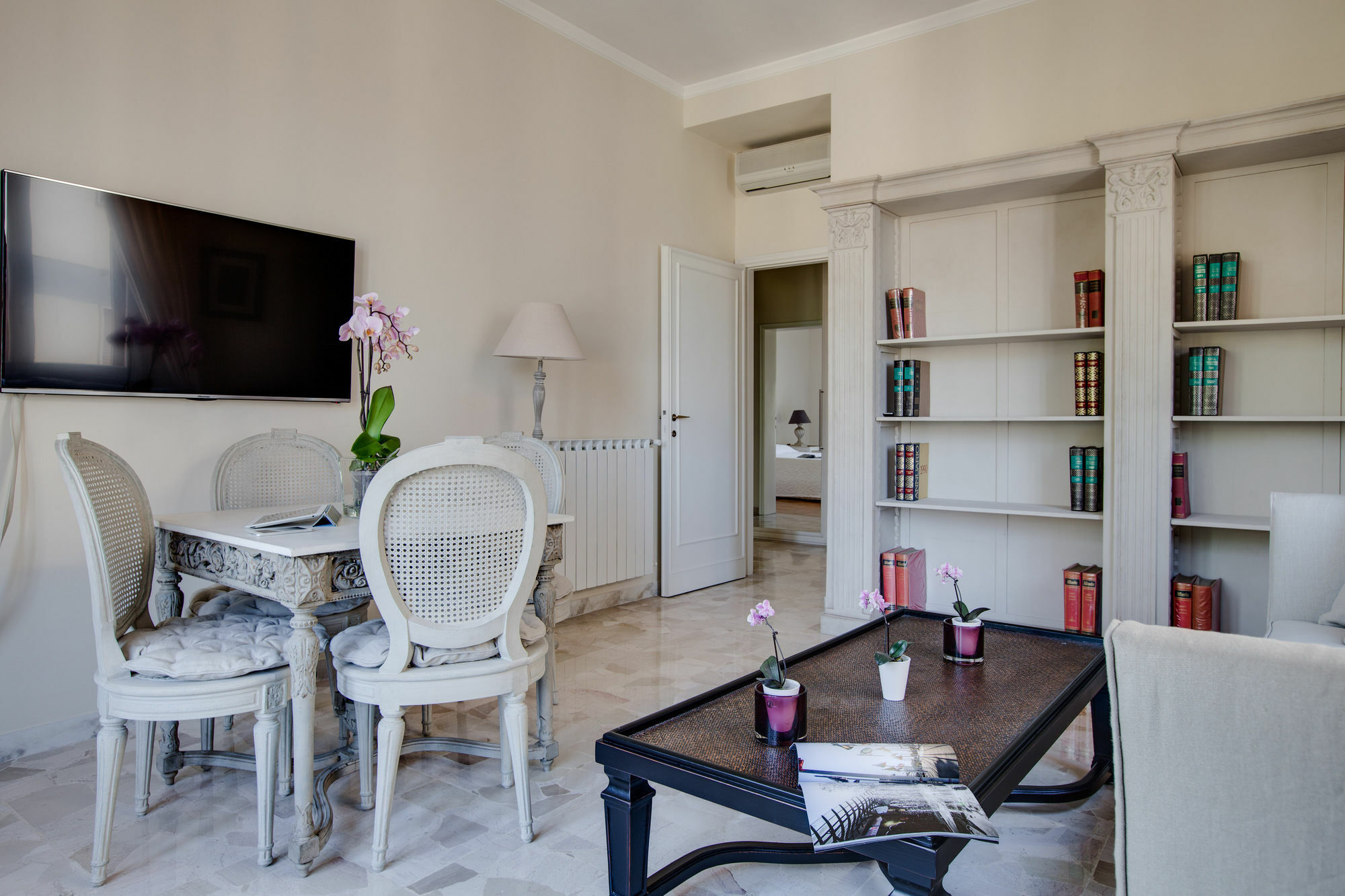 Kometa Suites & Apartments Флоренция Екстериор снимка